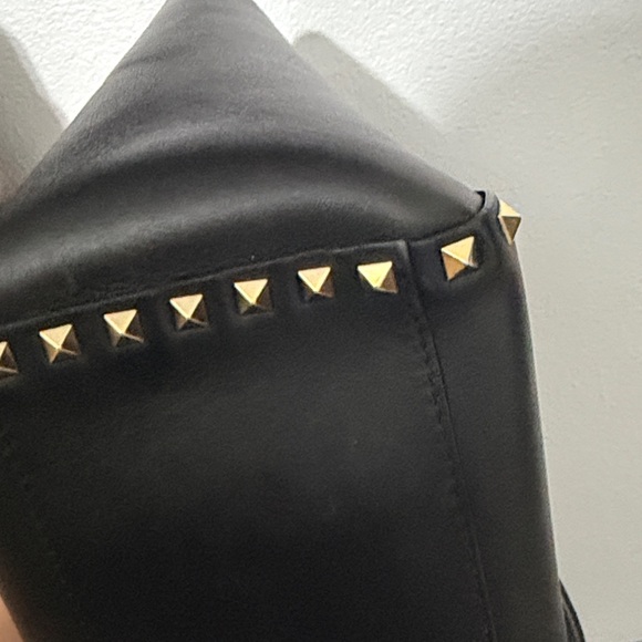 Valentino Garavani Rock Stud 2 Way Bag - Picture 15 of 16